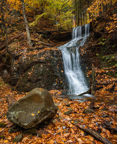 Tributary above Upper Twin falls 