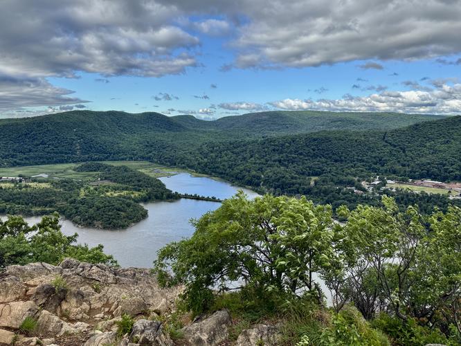 View / Overlook / Vista