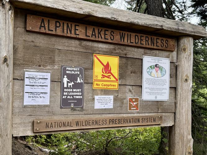 Snow Lake Trail - 20260822T232050Z album