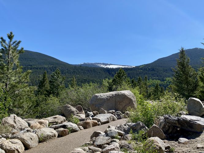 Mountain views from the Alluvial Fan Trail
