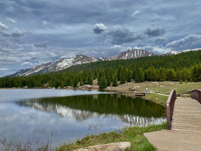 Footbridge crosses water at Andrews Lake