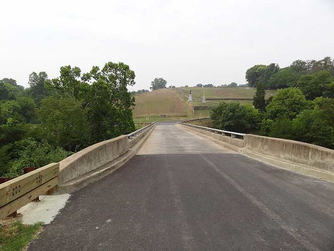 Picture 13 of Antietam Burnside Bridge Hike 081311