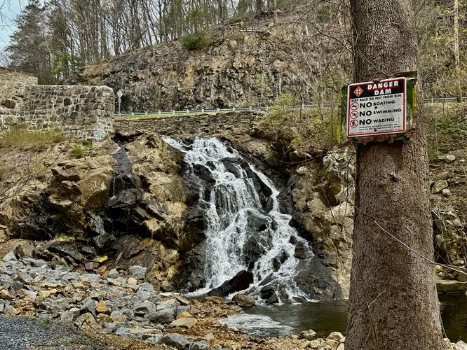 Danger, stay out of the water