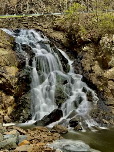 Long exposure of Antietam Lake Falls