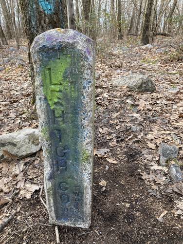 Lehigh County line marker