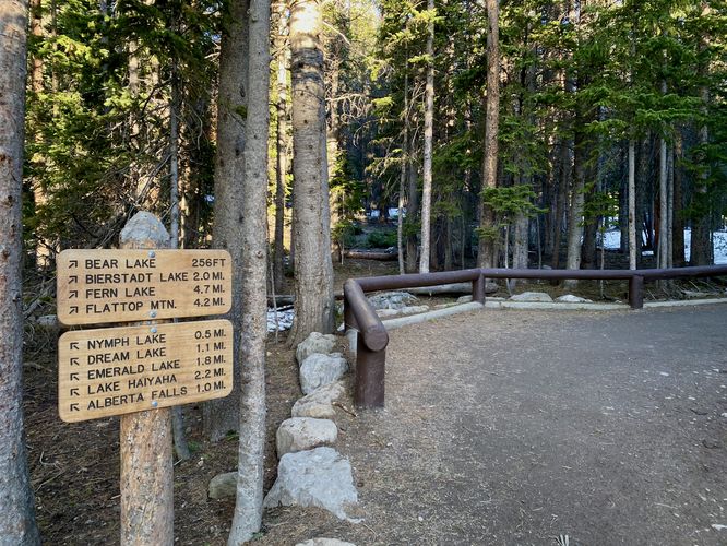 Bear Lake trailhead