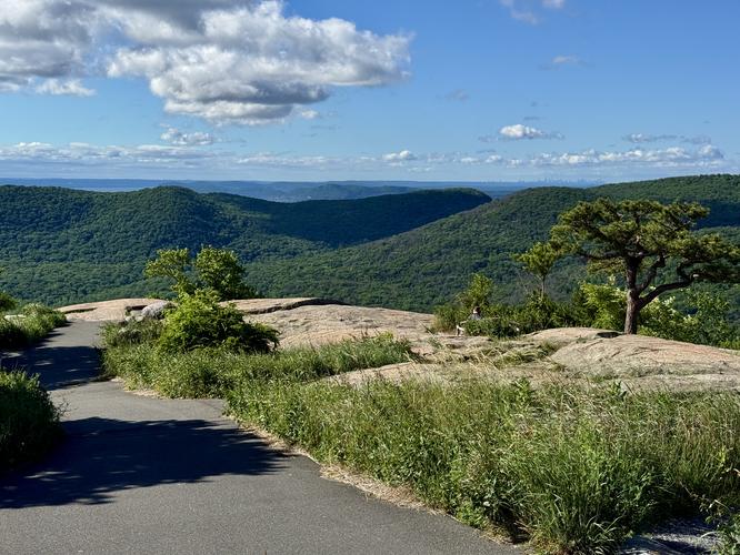 Universally-accessible overlook trail on Bear Mountain
