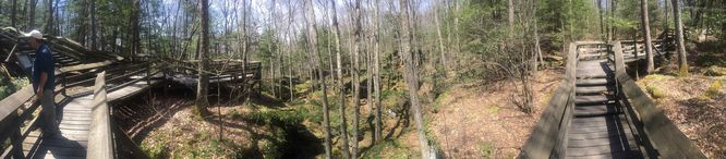 Picture 4 of Beartown Boulders Hike 041117