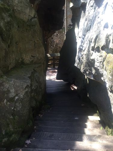 Picture 10 of Beartown Boulders Hike 041117