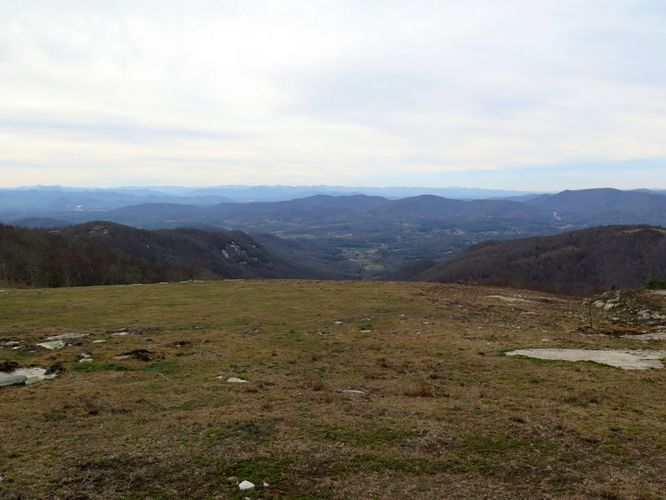 Picture 14 of Bearwallow Mtn and Blue RIdge Pastures Hike 122015