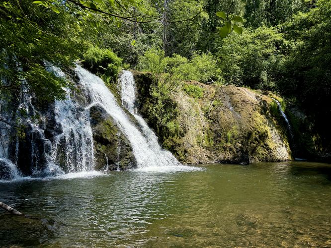 Picture 10 of Beaver Creek Falls