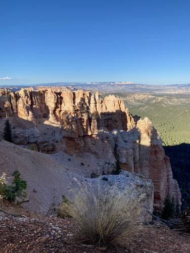 View into Bryce Canyon from the Black Birch Canyon Overlook