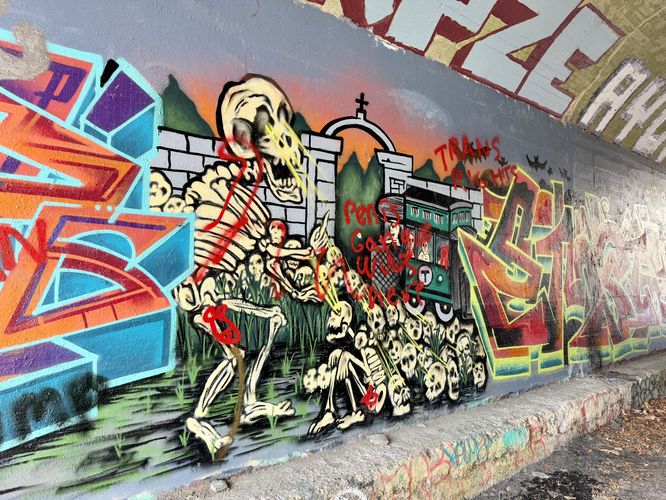 More graffiti