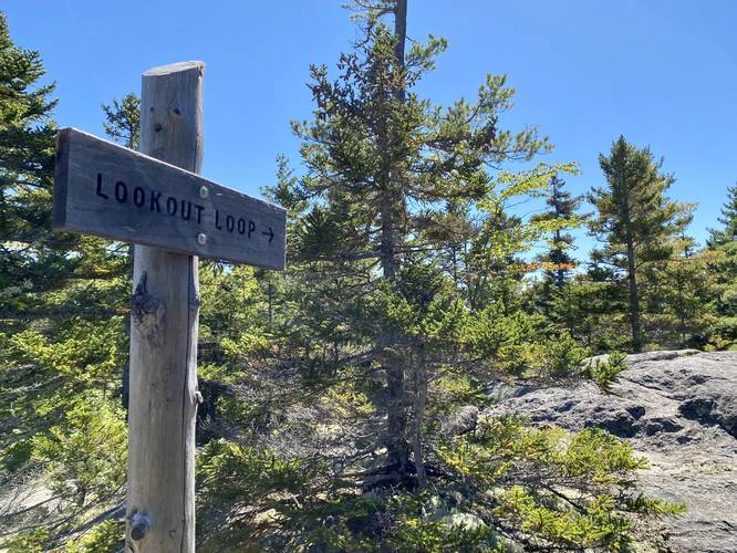 Lookout Loop Trail trailhead