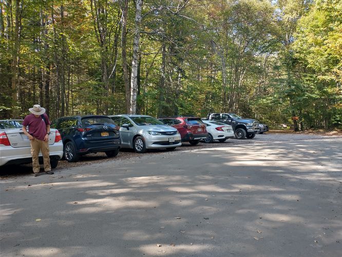 Trailhead parking 