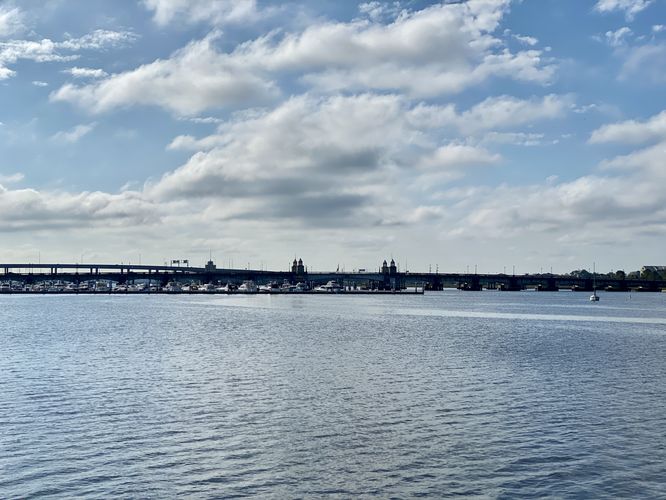 View of the Ashley River in Charleston from Brittlebank Park Pier