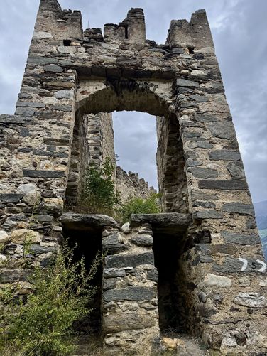 Castle entrance of Montani di Sotto