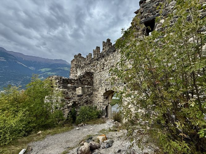 Inside the castle ruins of Montani di Sotto