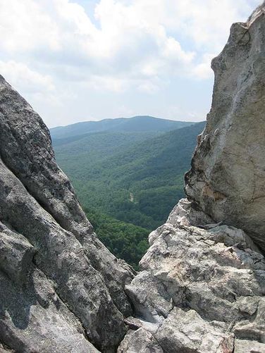 Picture 2 of Buzzard Rock North Hike 053110