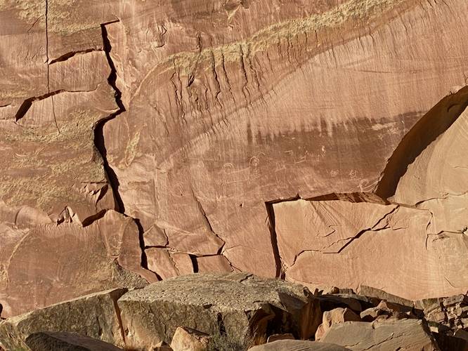 Capitol Reef Petroglyphs