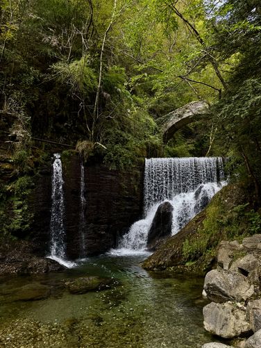 Picture 18 of Cascata di Tobi