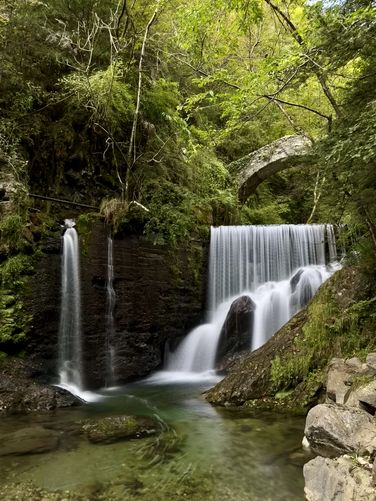 Portrait long exposure of Cascata di Tobi