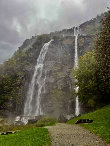 Picture 5 of Cascate dell Acquafraggia