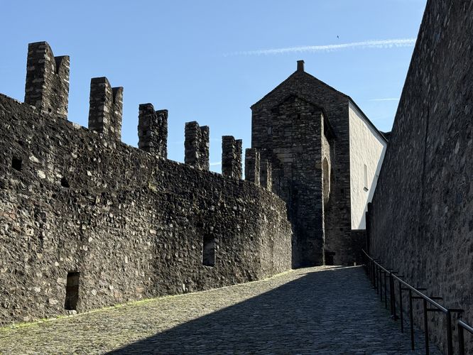 Castel Grande's inner gateway