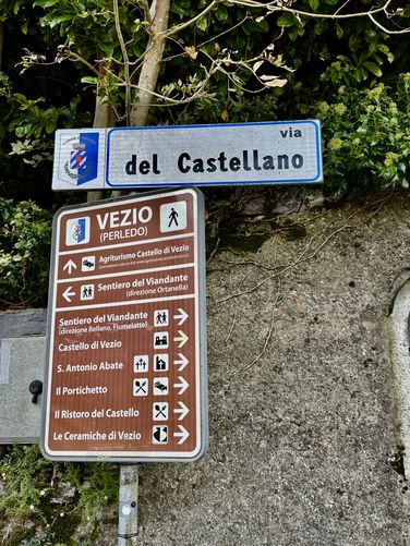 Picture 3 of Castle of Vezio