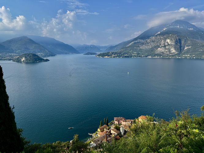 Picture 10 of Castle of Vezio