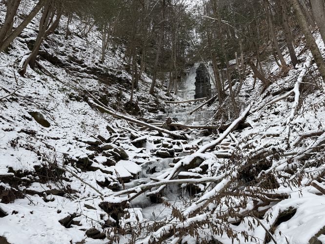 Picture 7 of Chimney Hollow Falls Ice Climb 12272024