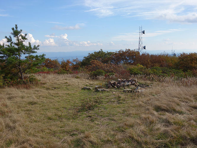 Picture 2 of Chimney Hollow and Elliot Knob 100513