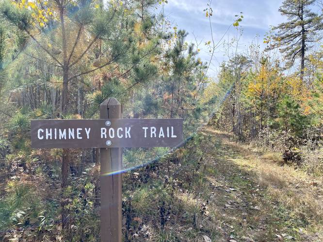 Chimney Rock Trail trailhead