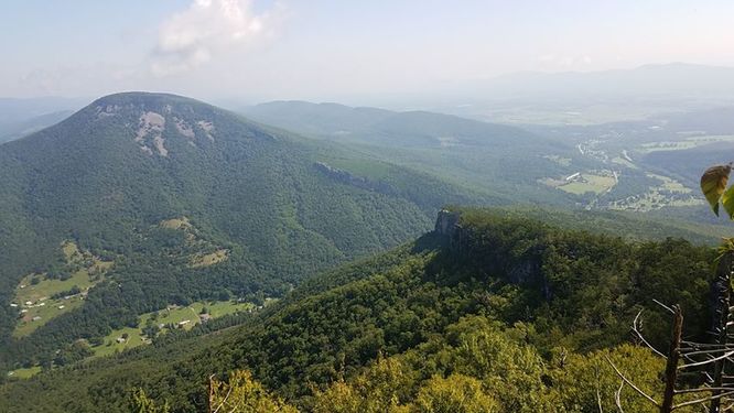 Picture 3 of Chimney Top Hike 080418