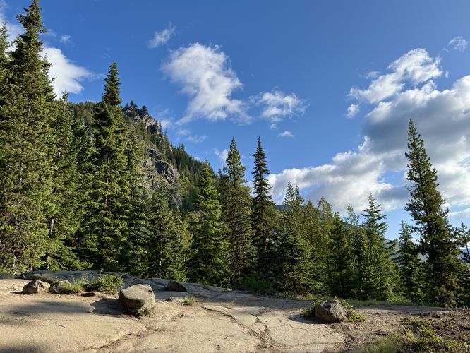 Picture 18 of Colchuck Lake Hike
