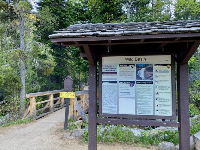 Copeland Falls (Wild Basin) trailhead