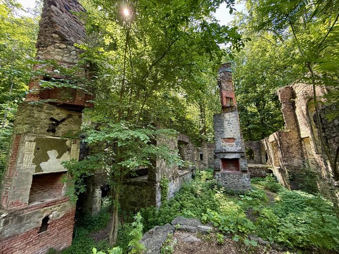 Inside the Cornish Estate mansion ruins