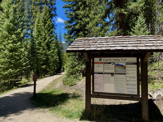 Coyote Valley Trail trailhead