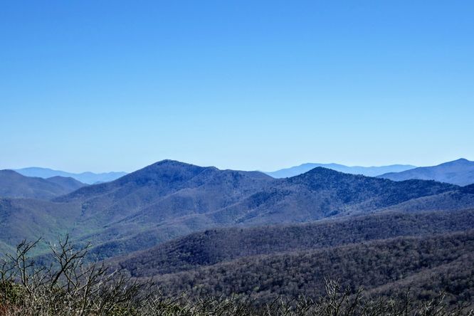 Picture 17 of Craggy Pinnacle Hike 042719