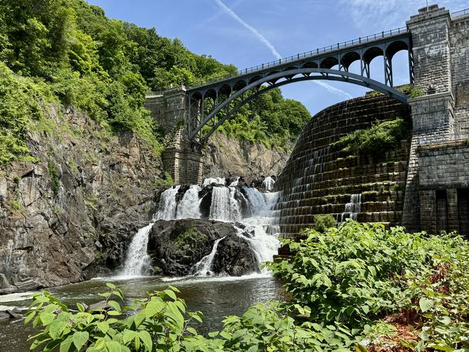 Picture 3 of Croton Gorge Waterfall Loop
