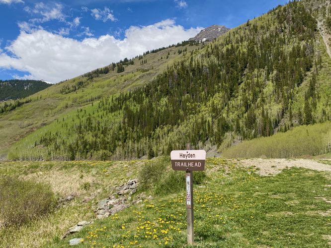 Hayden Trailhead at Crystal Lake