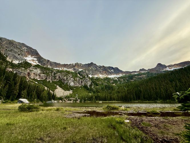 Wide angle view of the Cutthroat Lake glacial cirque