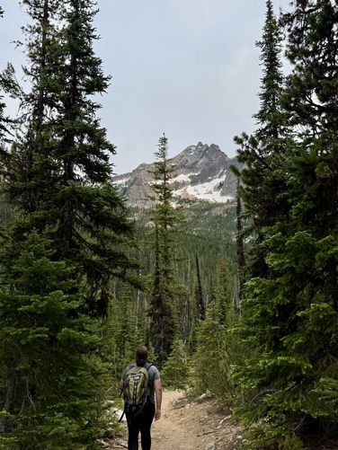 Picture 40 of Cutthroat Lake Trail