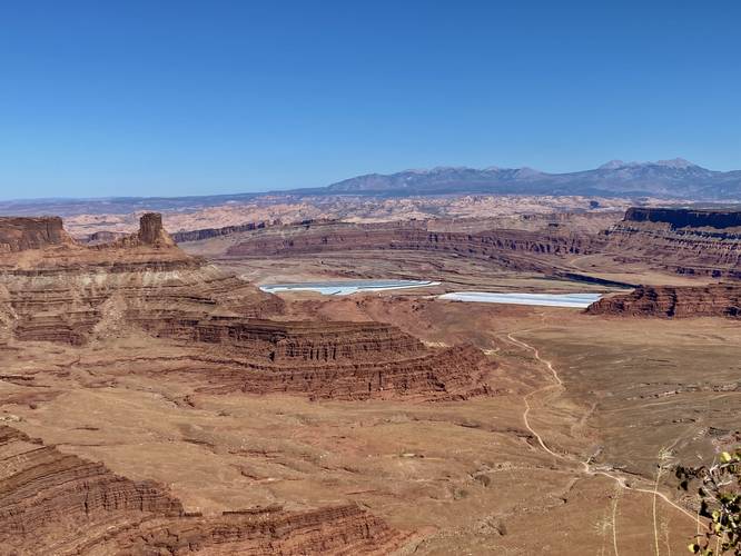  View from Dead Horse Point facing eastward