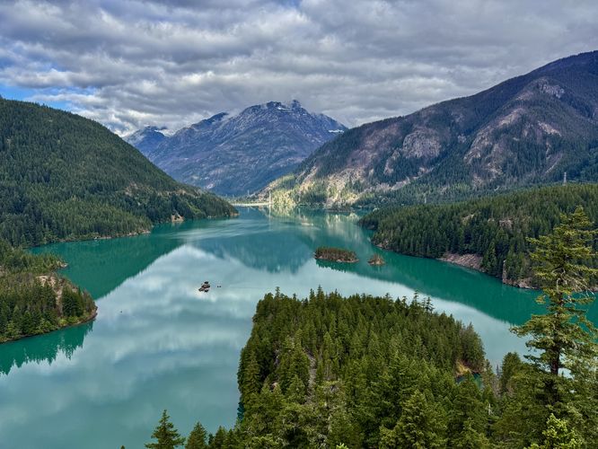 Picture 13 of Diablo Lake Overlook