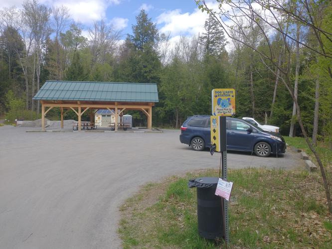 Distant Hill Nature Trails parking area