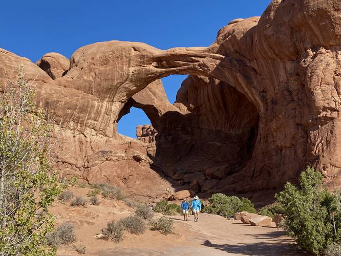 Approaching the Double Arch