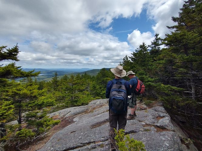 Rock ledges and shorter trees offer better views