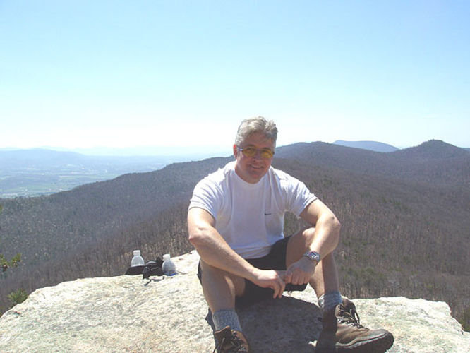Picture 31 of Duncan Knob via Scothorn Gap 041203