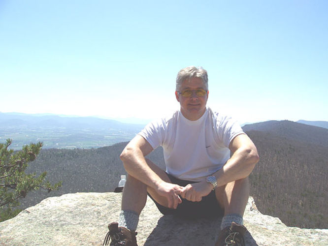 Picture 33 of Duncan Knob via Scothorn Gap 041203